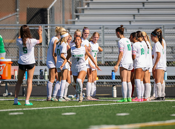 Mounds View vs Mahtomedi Girls Varisty Soccer 11