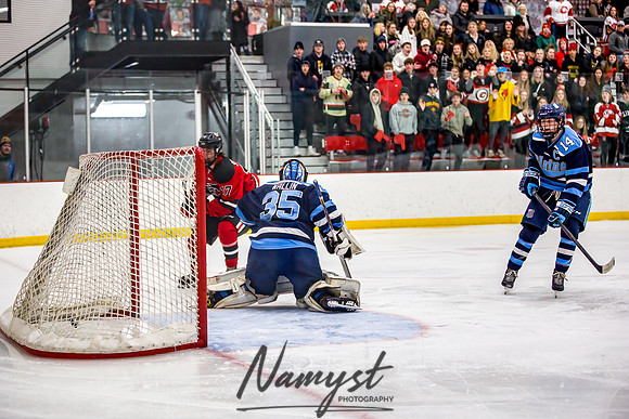 Centennial vs Blaine Varsity Hockey 310