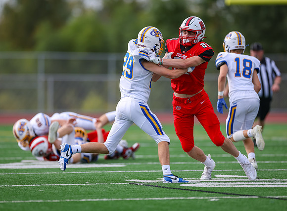 Centennial vs STMA JV Football 82