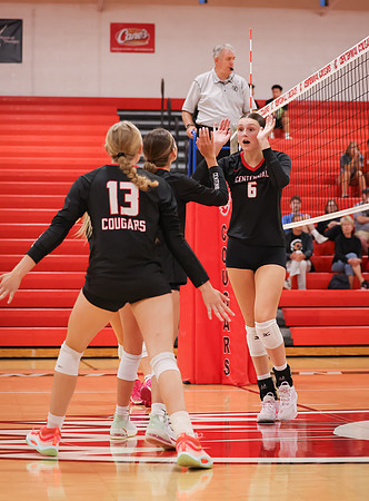 Centennial vs Osseo Girls Varsity Volleyball 103