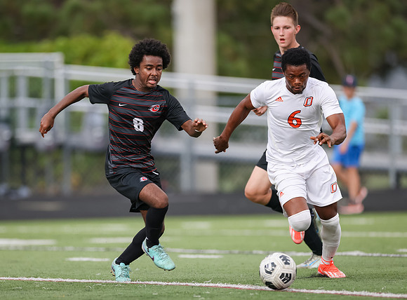 Centennial vs Osseo Varsity Soccer 92