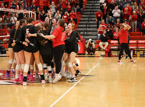 Centennial vs Blaine Girls Varsity Volleyball 339