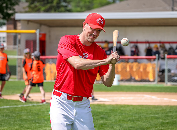 Centennial vs Mahtomedi Baseball 97