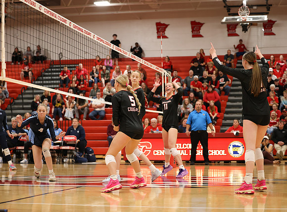 Centennial vs Blaine Girls Varsity Volleyball 298