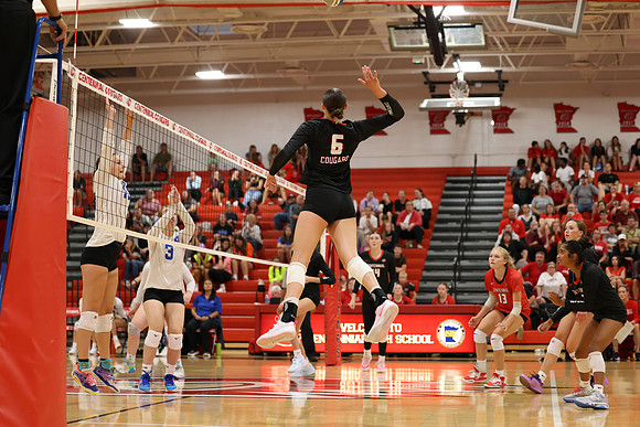 Centennial vs Cambridge-Isanti Girls Varsity Volleyball 151