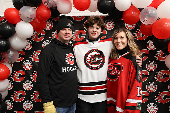 Centennial vs St Cloud Hockey 100