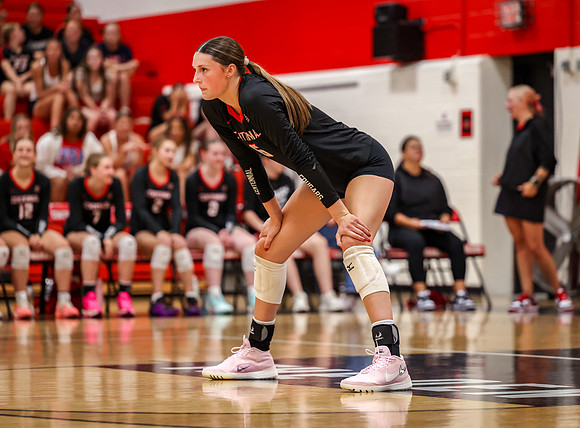 2214 Centennial vs Cambridge-Isanti Girls Varsity Volleyball