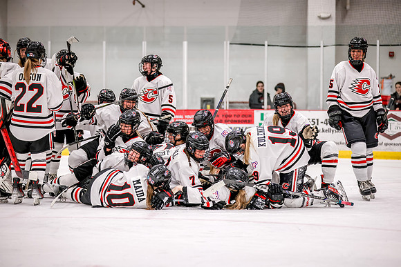 Centennial vs Maple Grove Varsity Hockey 399