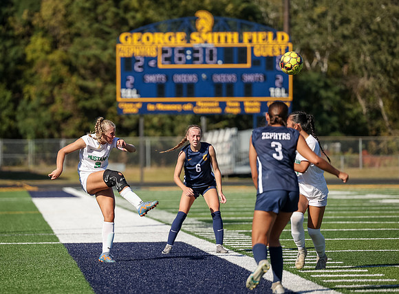 Mounds View vs Mahtomedi Girls Varisty Soccer 186