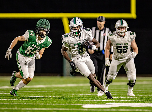 Mounds View vs Park Football 56