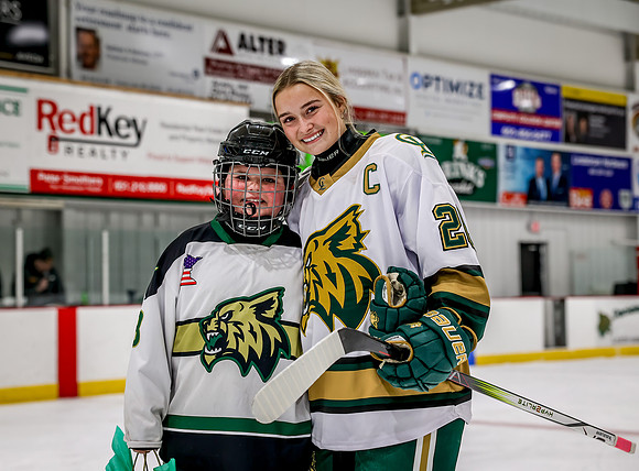 Chisago vs River Lake Stars Varsity Hoc 31