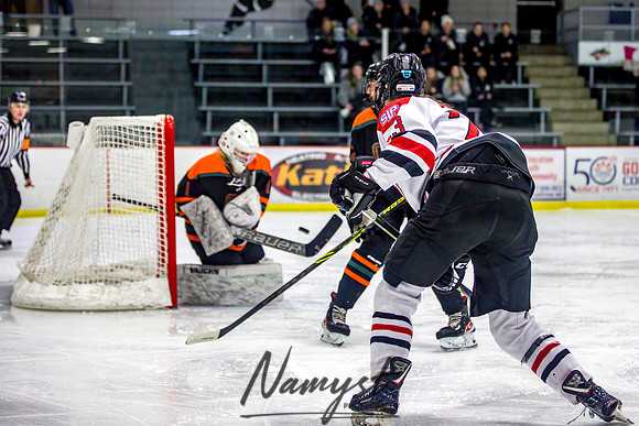 Centennial vs Osseo-Park Center Varsity Hockey 082