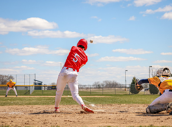 Centennial vs Mahtomedi JV Baseball_1439