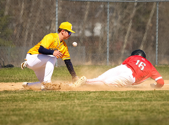Centennial vs Mahtomedi JV Baseball_851