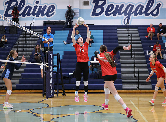 Centennial vs Blaine Girls Varsity Volleyball 121
