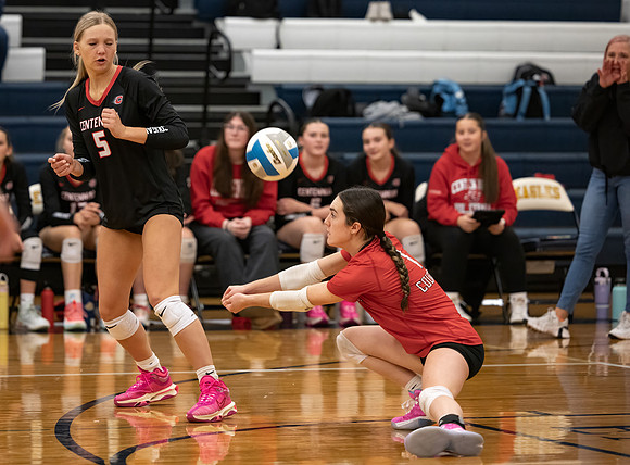 Centennial vs Totino-Grace Girls Varsity Volleyball 213