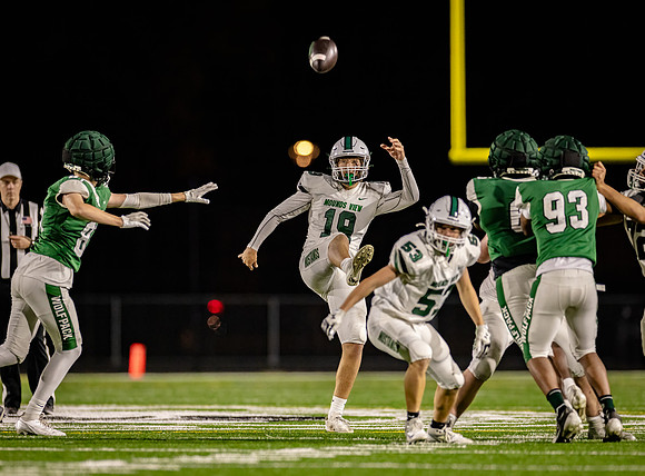 Mounds View vs Park Football 275