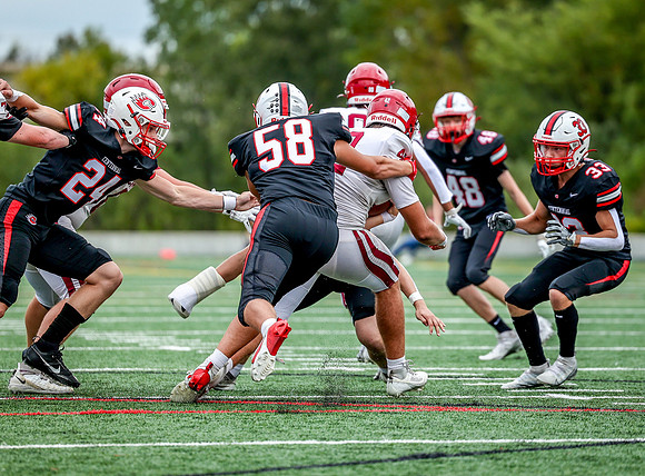 Centennial vs Maple Grove JV Football 111