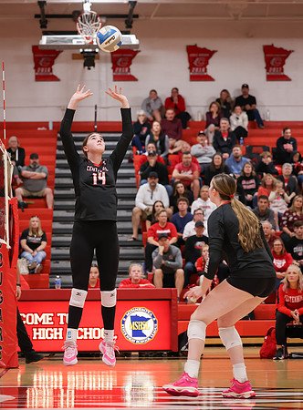 Centennial vs Hopkins Girls Varsity Volleyball 60