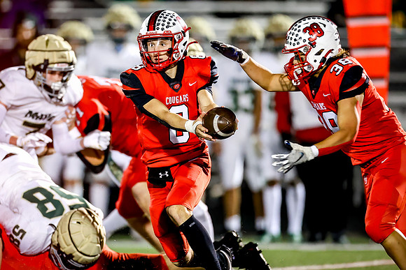 Centennial vs Rochester Mayo Varsity Football 217