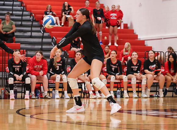 Centennial vs Osseo Girls Varsity Volleyball 135