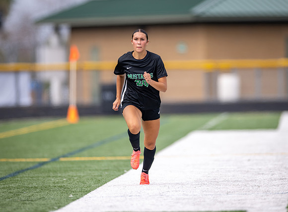 Mounds View vs Blaine Varsity Soccer 181