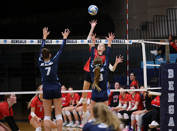 Centennial vs Blaine Girls Varsity Volleyball 144