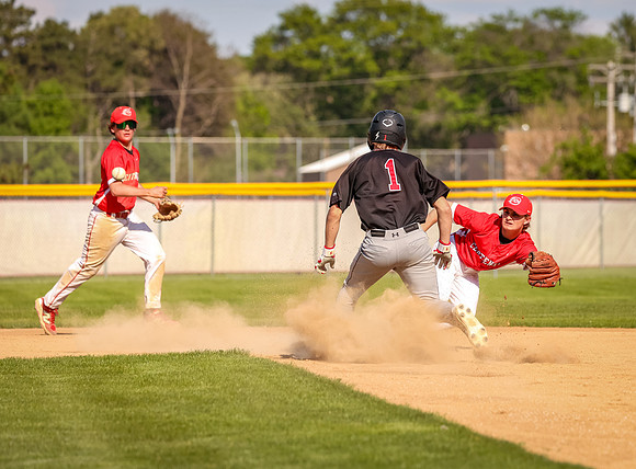 652 Centennial vs Eden Prairie 9th Grade Baseball Baseball