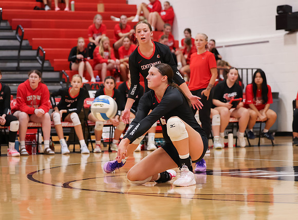 Centennial vs Osseo Girls Varsity Volleyball 60