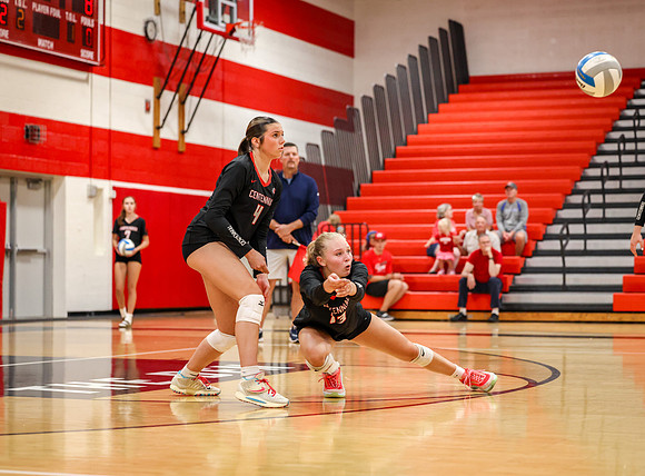 3418 Centennial vs Cambridge-Isanti Girls Varsity Volleyball