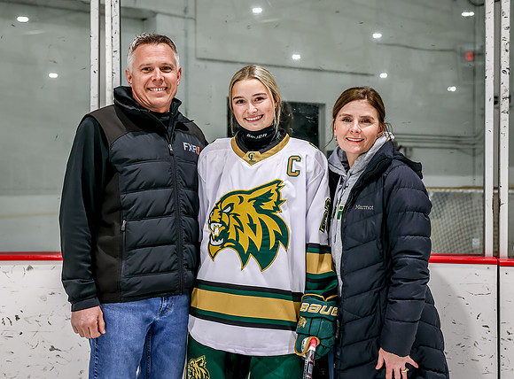Chisago vs River Lake Stars Varsity Hoc 63