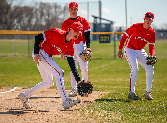 Centennial vs Mahtomedi JV Baseball_8