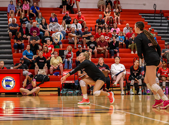 Centennial vs Duluth East Varsity Volleyball 22