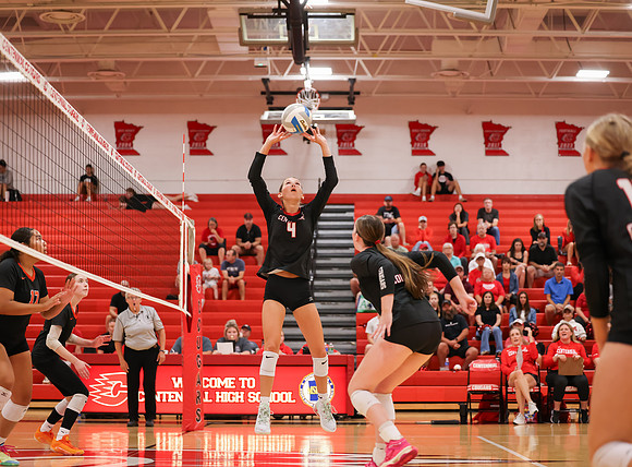 Centennial vs Osseo Girls Varsity Volleyball 174