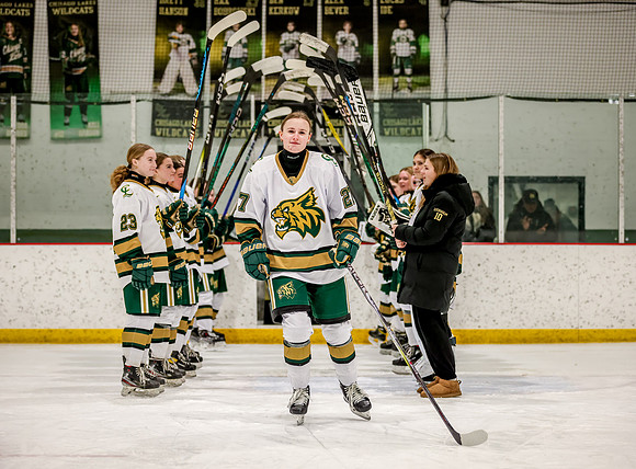 Chisago vs River Lake Stars Varsity Hoc 37
