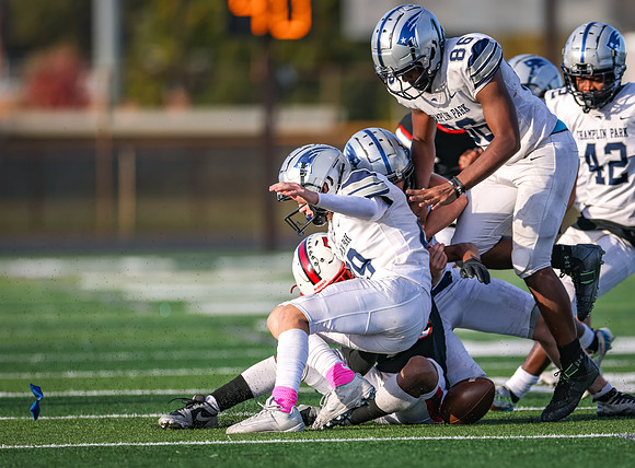 Centennial vs Champlin JV Football 210