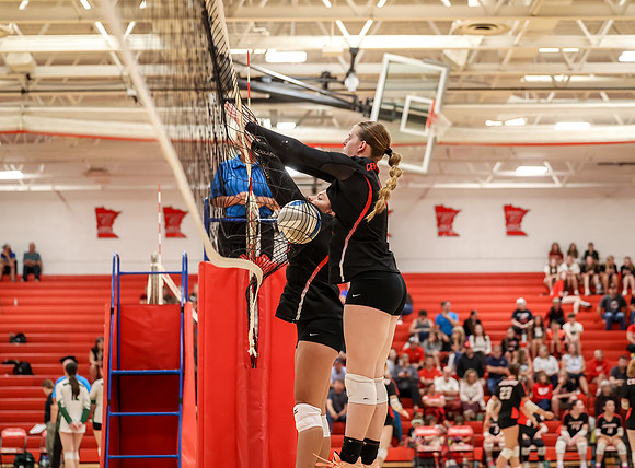 Centennial vs Mounds View Girls B Volleyball 55