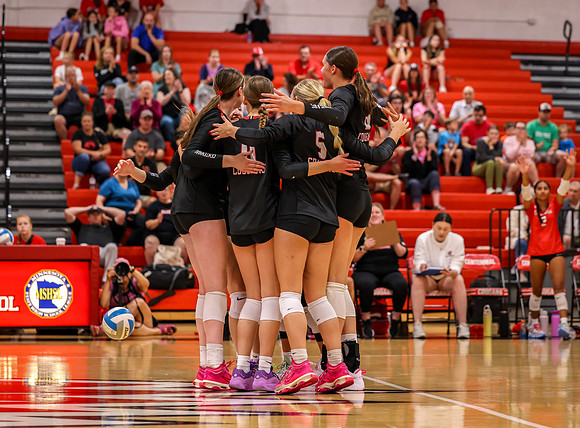 Centennial vs Duluth East Varsity Volleyball 44
