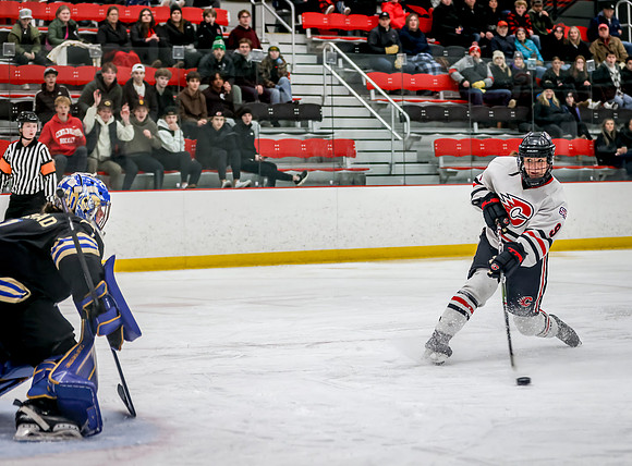Centennial vs Holy Angels Varsity Hockey 107
