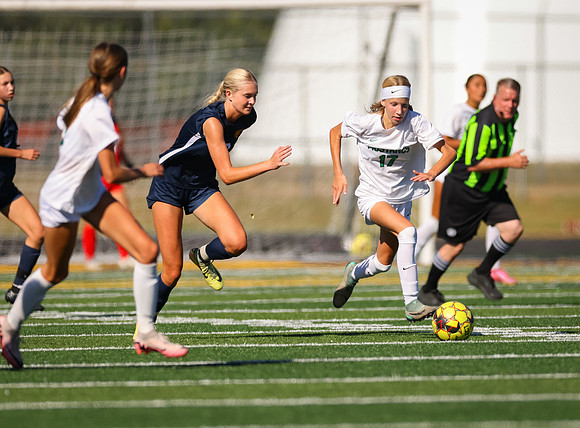 Mounds View vs Mahtomedi Girls Varisty Soccer 156