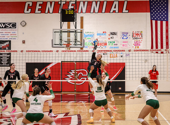 Centennial vs Mounds View Girls Varsity Volleyball 159