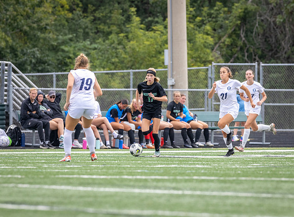 Mounds View vs Blaine Varsity Soccer 121