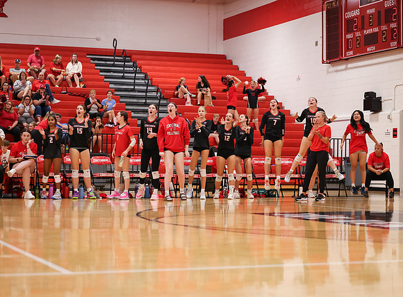 Centennial vs Osseo Girls Varsity Volleyball 147