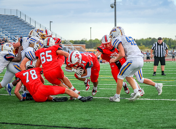 Centennial vs STMA JV Football 38