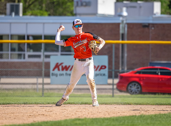 Centennial vs Moorhead Baseball 378