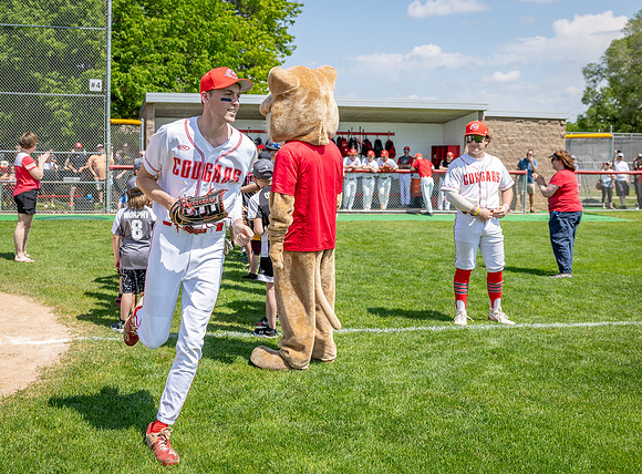Centennial vs Mahtomedi Baseball 218