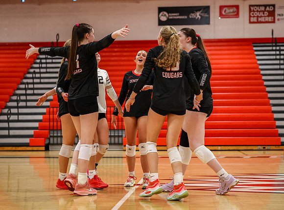 3758 Centennial vs Cambridge-Isanti Girls Varsity Volleyball