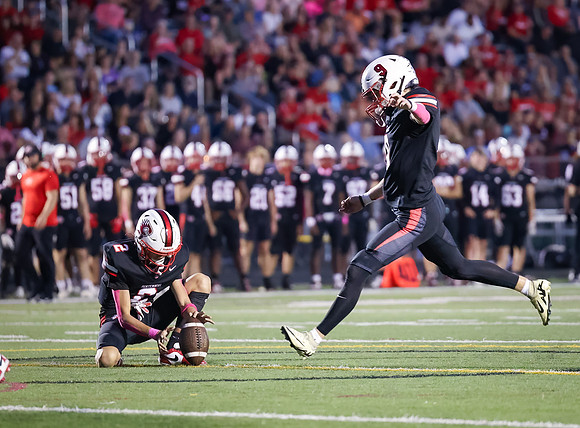 Centennial vs Maple Gove Varsity Football 194