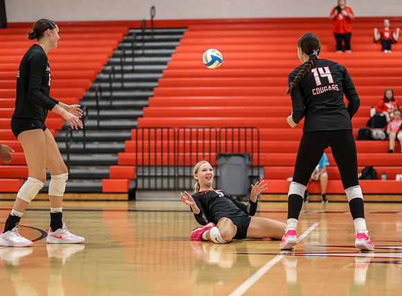 Centennial vs Coon Rapids Girls Varsity Volleyball 87