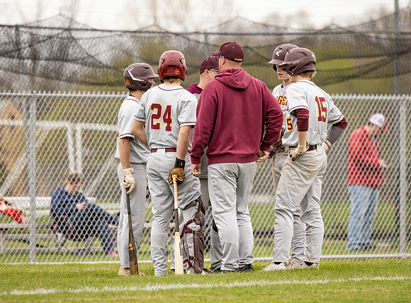 Forest Lake vs Duluth East Varsity Baseball 312